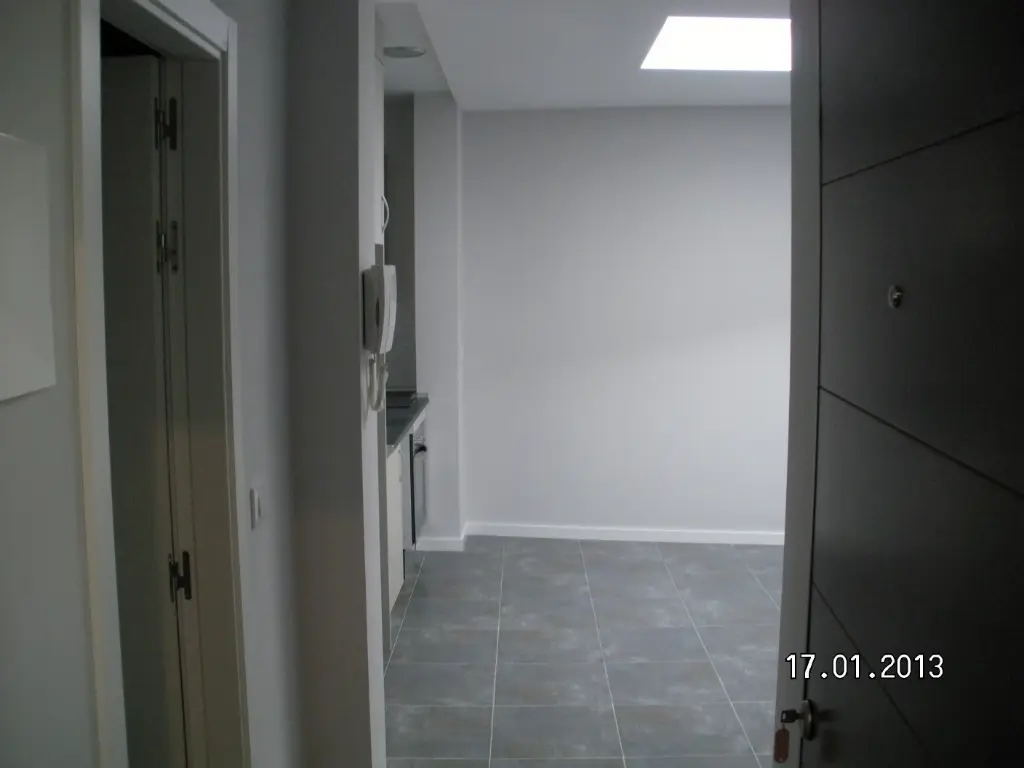 [5-4] Ático un dormitorio cocina americana